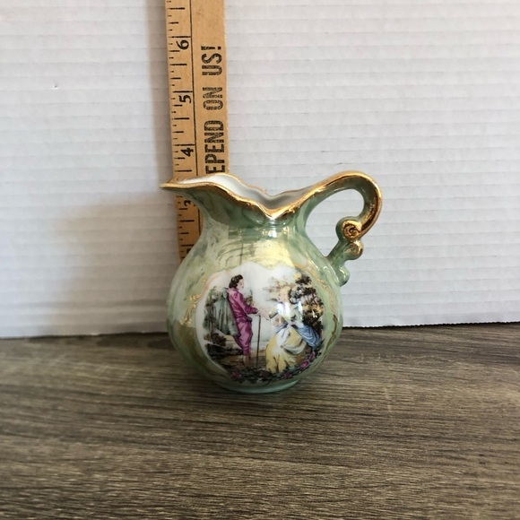 Vtg Giftcraft Ceramic Pitcher with Saucer - Picture 10 of 12
